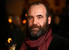 Actorul Rory McCann trece de la „Urzeala tronurilor” la universul „Star Wars”. În ce serial îl vor vedea fanii
