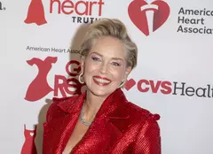 Sharon Stone, pictorial provocator la 67 de ani pentru Vogue: imagini care au uimit fanii