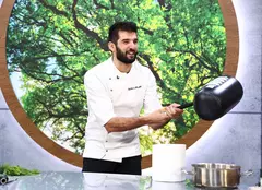Chef Richard Abou Zaki, într-o posibilă vacanță cu gașca de la Chefi la cuțite. „Trebuie să stăm cel mult trei zile ca să nu ne batem”. EXCLUSIV