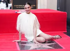 Gal Gadot, primele imagini cu familia în formulă completă. Cum arată cele 4 fetițe ale Femeii fantastice