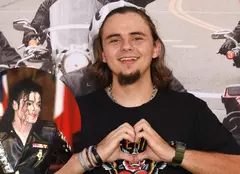 Prince Jackson, apariție rară în public. Fiul lui Michael Jackson a participat la premiera musicalului „MJ: The Musical”