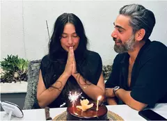 Neslihan Atagül, aniversare emoționantă: imagine rară alături de fiul ei, Aziz. Cum a petrecut alături de Kadir Doğulu