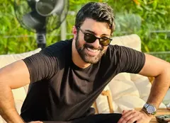 Engin Akyürek revine la TV și pe Netflix! Ce rol joacă alături de Asli Enver în „Old Money”, pe Netflix