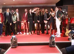 Glumele lui Shurubel și Bogdan Ciudoiu au stârnit râsete în sală, la Gala TVMania 2025. Ce au spus pe scenă după ce „Vorbește lumea” a pierdut trofeul în fața lui Răzvan și Dani