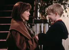 Catherine O’Hara, mama lui Kevin din „Home Alone”, la 71 de ani. Cum arată azi actrița și ce relație are cu Macaulay Culkin