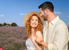 „Iubire cu parfum de lavandă” intră pe Netflix. Tot ce trebuie să știi despre serialul cu Adrian Nartea și Michaela Prosan
