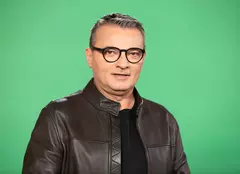 EXCLUSIV. Mihai Rădulescu preia pupitrul Telejurnalului TVR 1. Schimbări majore la știrile serii: „E o surpriză frumoasă”