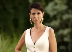 Alina Chivulescu, imagine rară de la 30 de ani! Cum arăta „Victoria” din serialul „Ana” în anul 2004. Reacția Adelei Popescu a spus totul