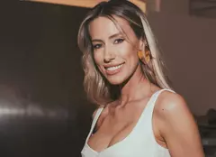 Gabriela Prisăcariu, imagine rară din adolescență. Cum arăta soția lui Dani Oțil la 18 ani: „Parcă timpul a stat pe loc”