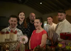 „Teambuilding” 2 e oficial! Matei Dima și Micutzu au început filmările: Toate detaliile despre marea premieră. O regizoare celebră preia cârma proiectului