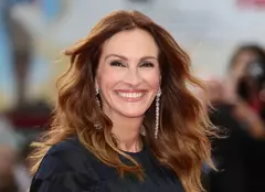 Julia Roberts, apariție rară alături de fiul ei, Henry. Tânărul a împlinit 19 ani și este mai înalt decât mama lui