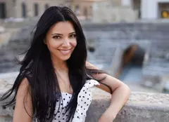 Corina Caragea pleacă într-o vacanță de o lună. Vedeta Pro TV a dezvăluit unde a fost în Italia și ce nu lipsește din bagajul ei. EXCLUSIV