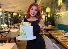 Elena Gheorghe, surpriză emoționantă de ziua ei. Ce a pregătit soțul artistei când credea că merge doar la cină