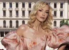 Teodora Tompea dezvăluie cum arată vacanța ei ideală. Ce nu lipsește niciodată din bagajul prezentatoarei Observator. EXCLUSIV