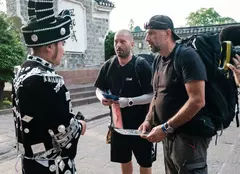 Asia Express, 30 septembrie: o nouă misiune în China. Concurenții trebuie să găsească patru persoane în costume tradiționale