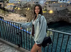 Iulia Pârlea, imagini din vacanța în Italia. Cu cine a plecat prezentatoarea Pro TV în Puglia