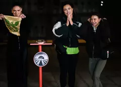 Loredana Chivu și Ana Maria Mocanu, salvate de eșarfa verde la „Asia Express”. Ce urmează în China