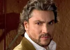 De ce a ajuns Osvaldo Rios pe prima pagină a tabloidelor mexicane