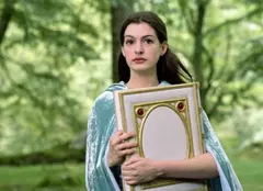 Ella fermecată