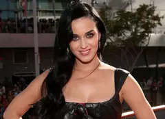 Katty Perry va lansa un nou single la MTV EMA