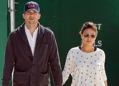 Ashton Kutcher şi Mila Kunis se logodesc de Sărbători?