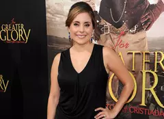 Actriţa Karyme Lozano a făcut cununia civilă după cea religioasă