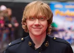 Rupert Grint se deghizează la festivaluri