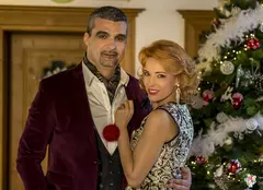 Cum o cucereşte Aurelian Temişan pe Monica Davidescu după 20 de ani de când a cunoscut-o