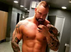 Hafþór Björnsson („Urzeala tronurilor”) bate record după record