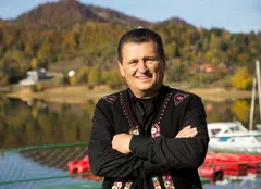 FOTO. Nea Mărin dă startul emisiunii „Poftiți la muncă!” săptămâna viitoare