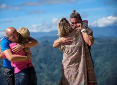 „Asia Express”: Dorian Popa și mama sa, salvați pentru a treia oară consecutiv de la eliminare
