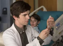 Serialul „Doctorul cel bun” (The Good Doctor), cu Freddie Highmore în rol principal are premiera pe 3 octombrie, la AXN
