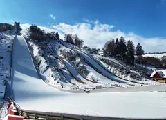TVR 2 transmite patru competiții de Cupă Mondială la sărituri cu schiurile