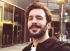 Ce mai face Barış Arduç. Actorul are un nou proiect. Aflați despre ce e vorba. Prima imagine de la filmări