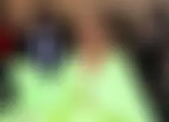 Alec Baldwin se mută mai aproape de noua iubită