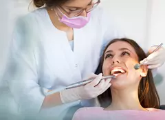 5 motive pentru care trebuie să mergem regulat la stomatolog