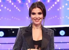Alina Pușcaș, pasionată de curățenie. Prezentatoarea TV dă cu aspiratorul de două ori pe zi