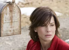 Filme la TV azi, 23 martie: „Casa de lângă lac”,  „Matrix Renașterea”,  „Cum să dai afară din casă un burlac de 30 de ani”, „Logan”