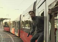 Când se lansează așteptatul și exorbitantul „The Gray Man”. Noul thriller are o distribuție sonoră