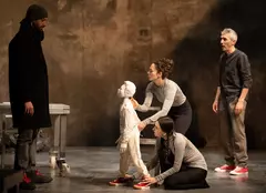 Premierele lunii aprilie 2023 la Teatrul Mic: „Când ploaia se va opri” și „Copilul meu”