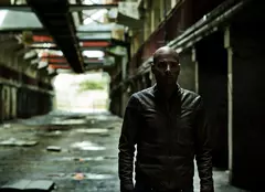 Cine e Marco D’Amore, actorul care îl interpretează pe Ciro Di Marzio, liderul mafiot din serialul „Gomora”