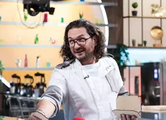 Iulia Istrate, eliminată de la Chefi la cuțite 2023. Ce concurent nou are Florin Dumitrescu în echipa lui