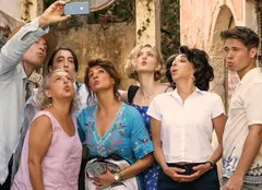 Review „Nuntă à la grec 3”. Grecia, o continuă surpriză în noul film cu Nia Vardalos și John Corbett