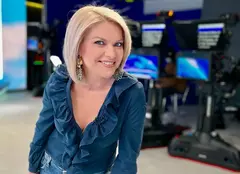 Ce familie frumoasă are Andreea Marinescu! Știrista de la PRO TV, poze rare cu soțul și cei doi băieți