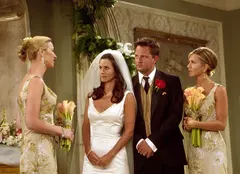 Top 10 cele mai bune secvențe cu Matthew Perry în rolul lui Chandler Bing din „Friends” 