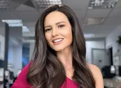 Iulia Pârlea, confesiuni dureroase: „Niciodată nu mi-a plăcut nimic la mine”. De ce frumusețea a fost o piedică pentru vedeta Pro TV