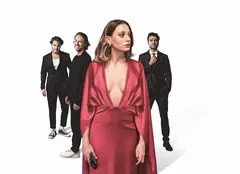 „Mulțumesc, următorul!”, tot ce trebuie să știți despre noul serial de la Netflix, cu Serenay Sarıkaya în rolul principal