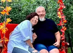 Cum arată casa lui Bodo. Solistul Proconsul s-a mutat la țară. „Nu ne-am mulţumit să fim ca la televizor”