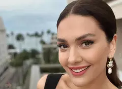 Bergüzar Korel a fost la Cannes să-și promoveze cel mai recent serial. Ce a declarat actrița