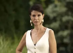 Alina Chivulescu, actrița din „Ana, mi-ai fost scrisă în ADN”, despre revenirea pe micul ecran după 3 ani de pauză. „Teamă există întotdeauna”